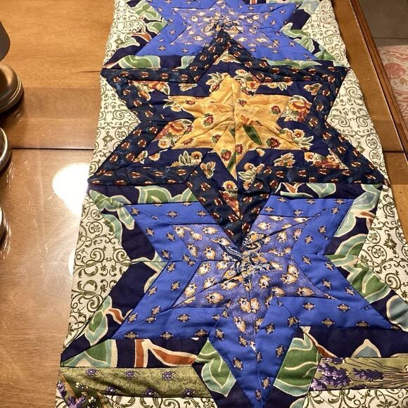 NWT. French Fabrics Stars Runner - Picture 6 of 11